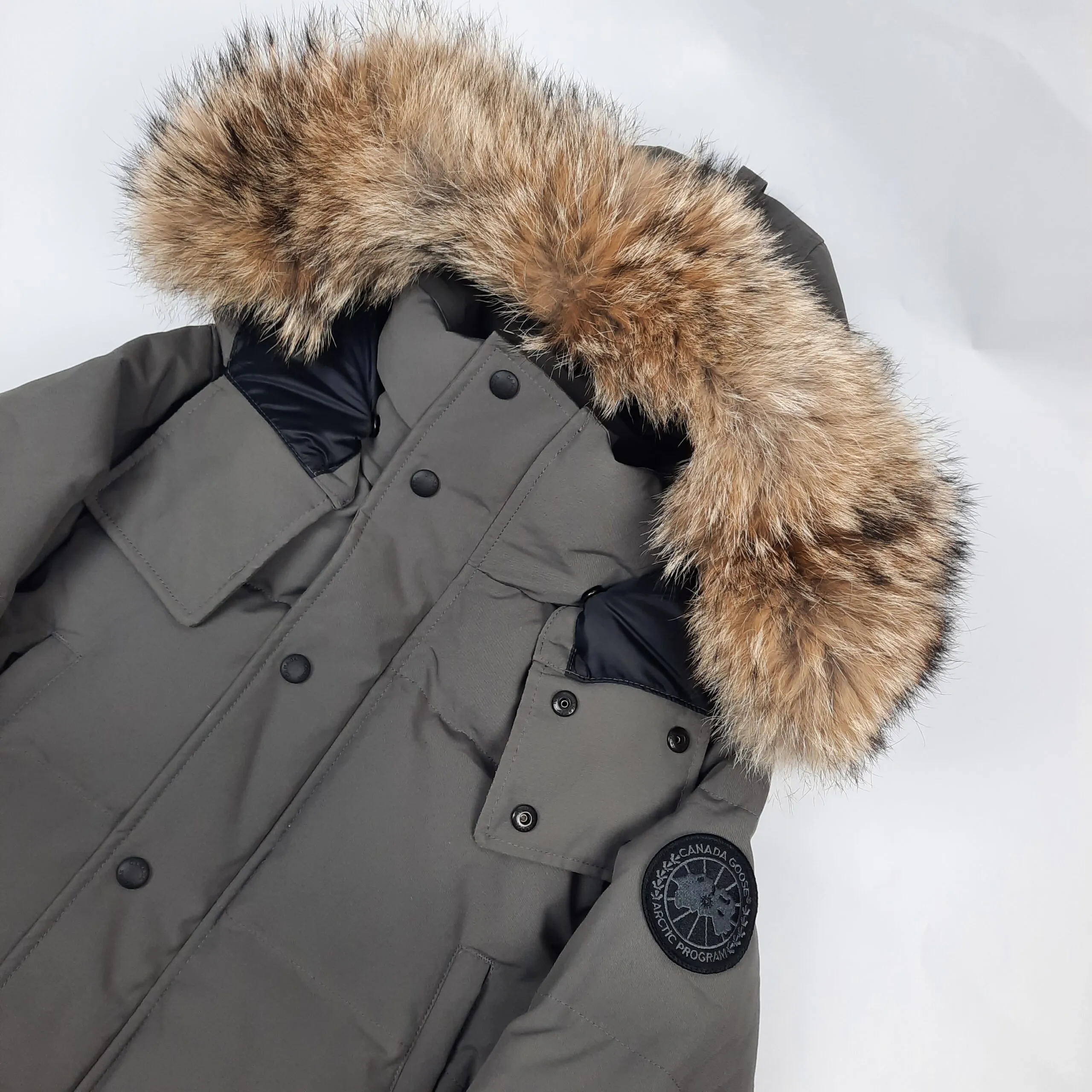 Canada Goose Wyndham Parka Black Label Coastal Grey - Authentic Luxury Designer