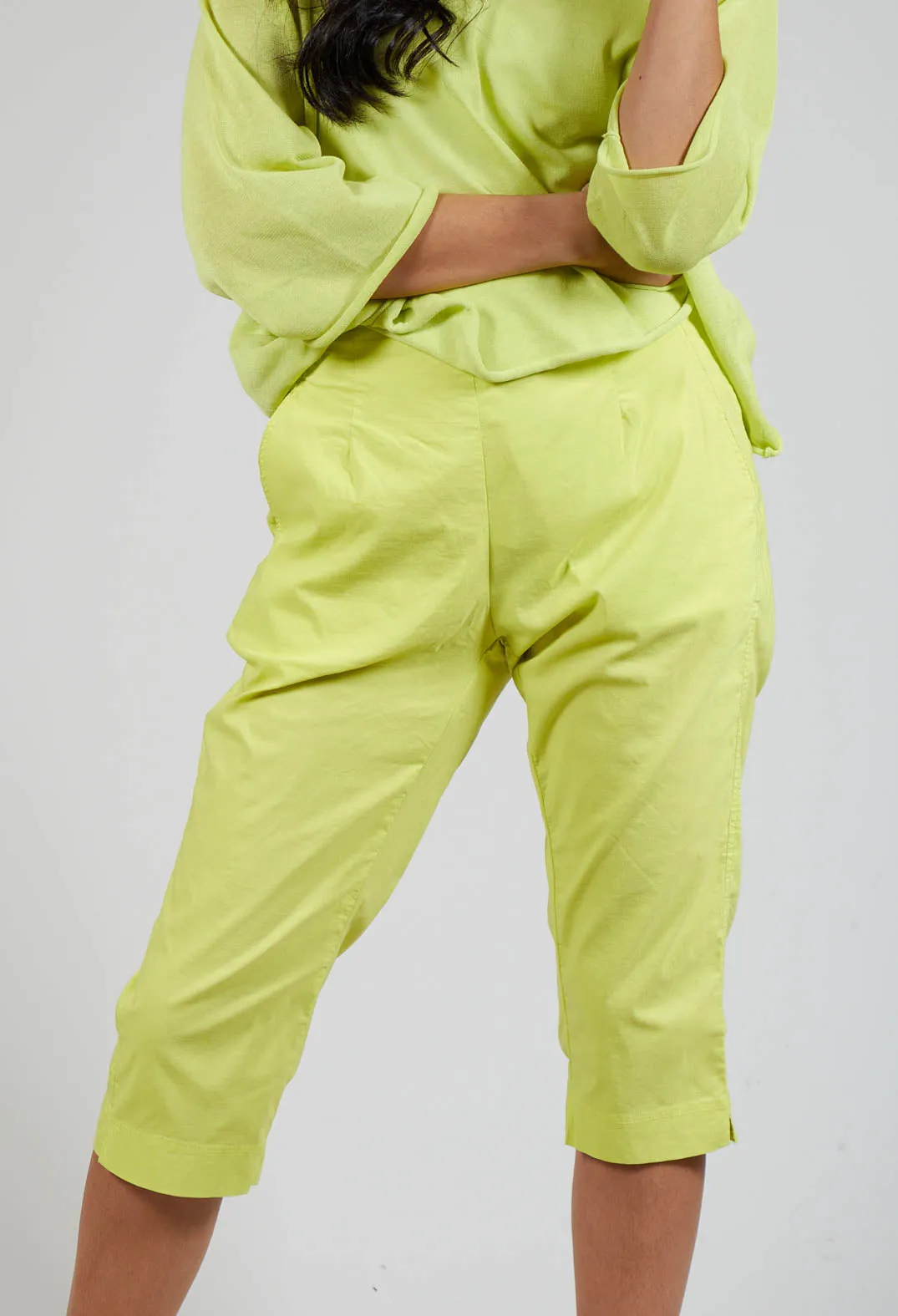 Cropped Slim Leg Trousers in Sun