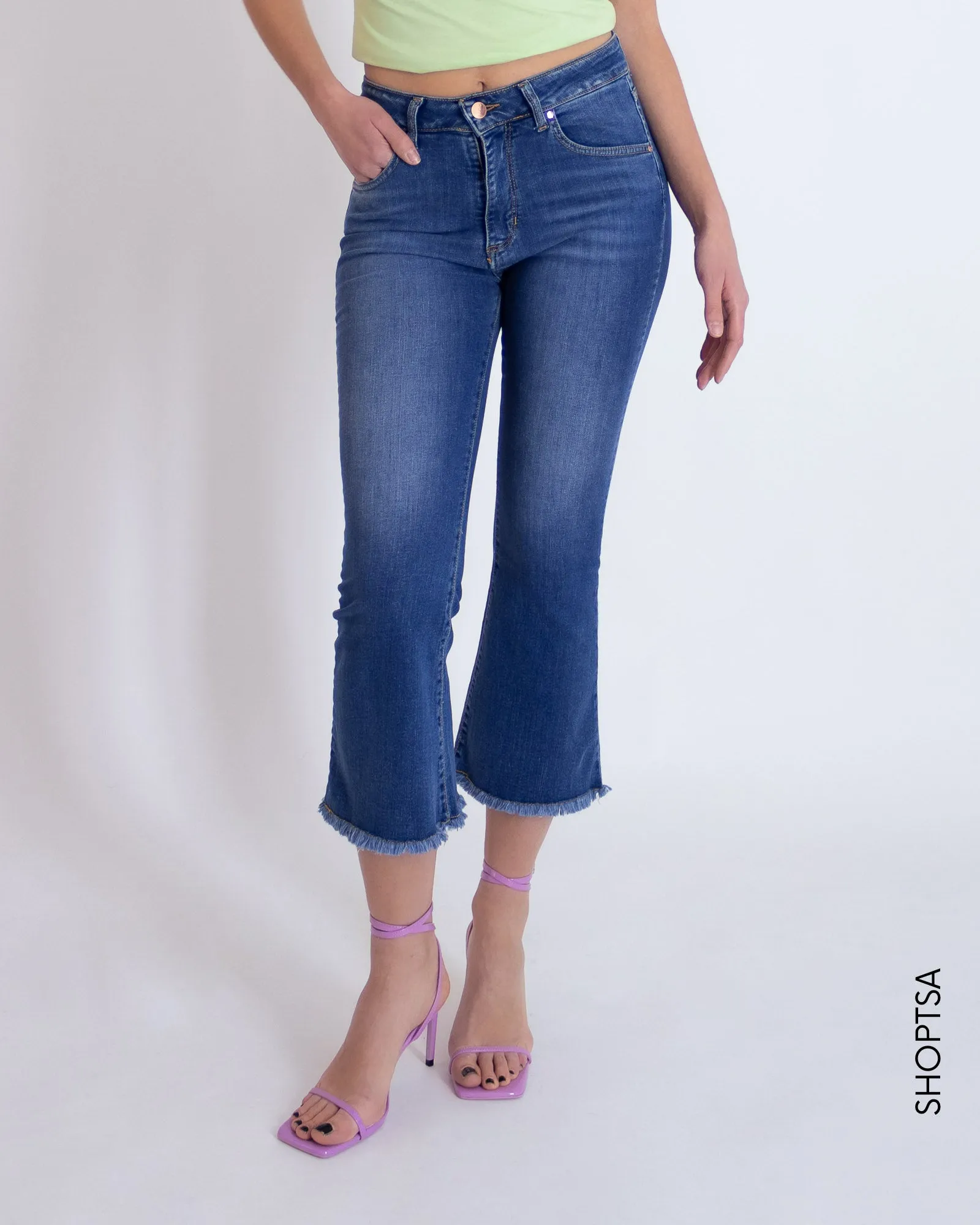 Jeans trombetta elasticizzato