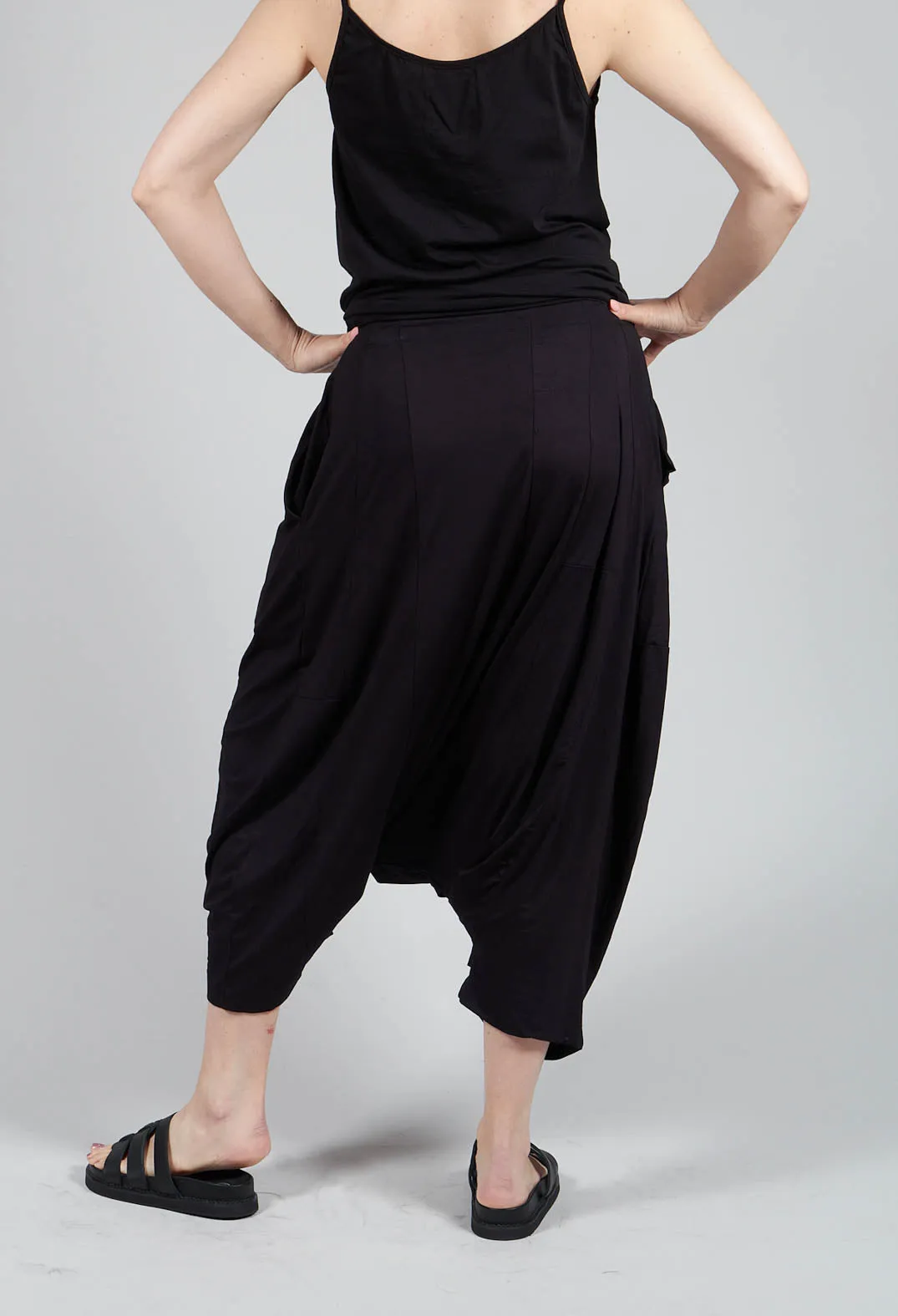 Jersey Drop-Crotch Trousers in Black