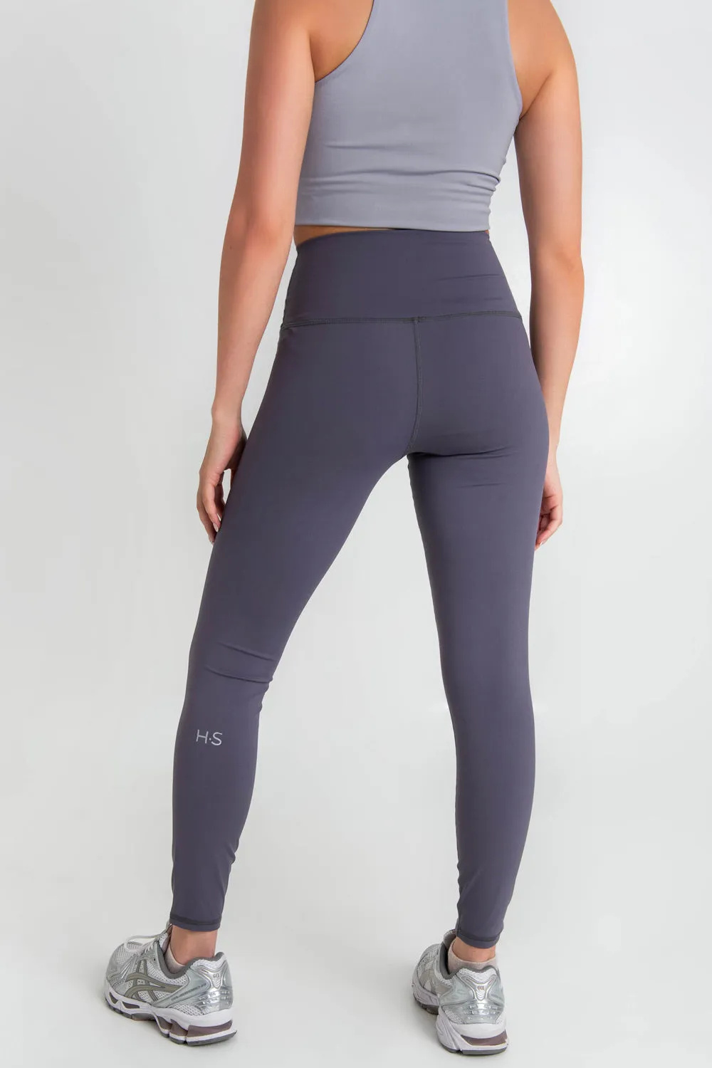 Legging deportivo ajustado contorneado