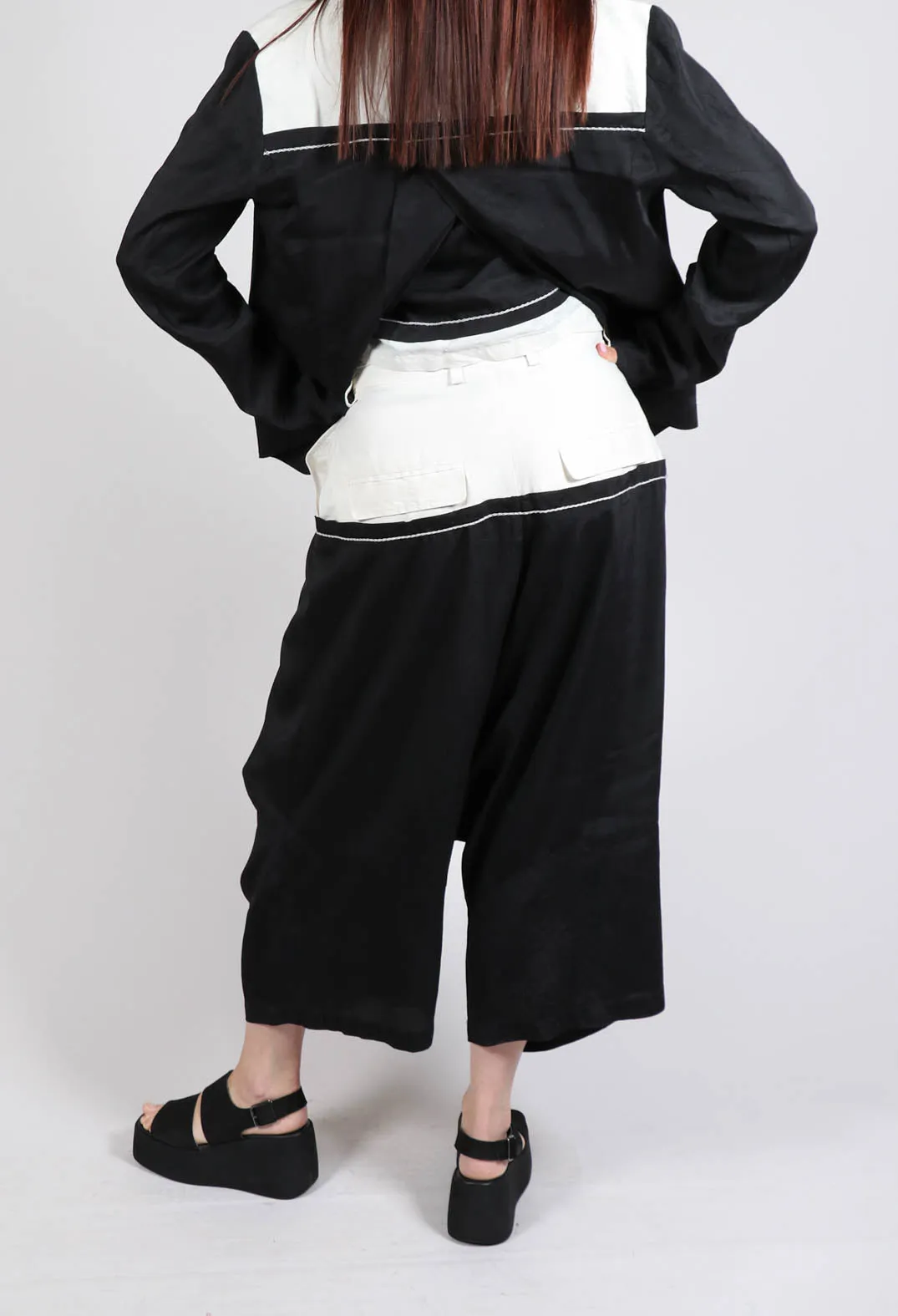 Lightwear Pleated Trousers in Blk Melange