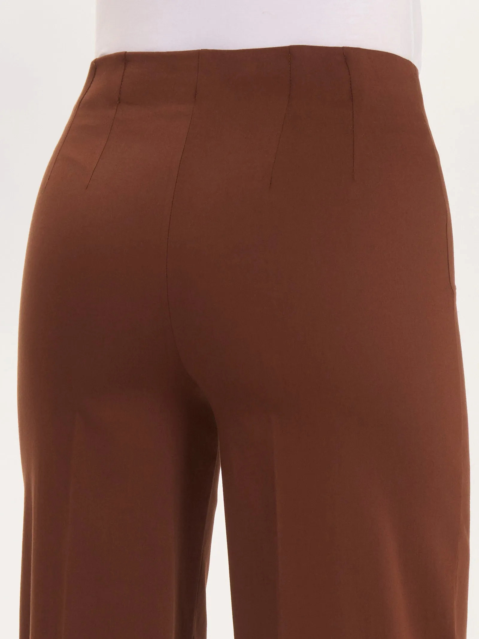 Pantalone ampio alla caviglia in Satin Power - Dewberry