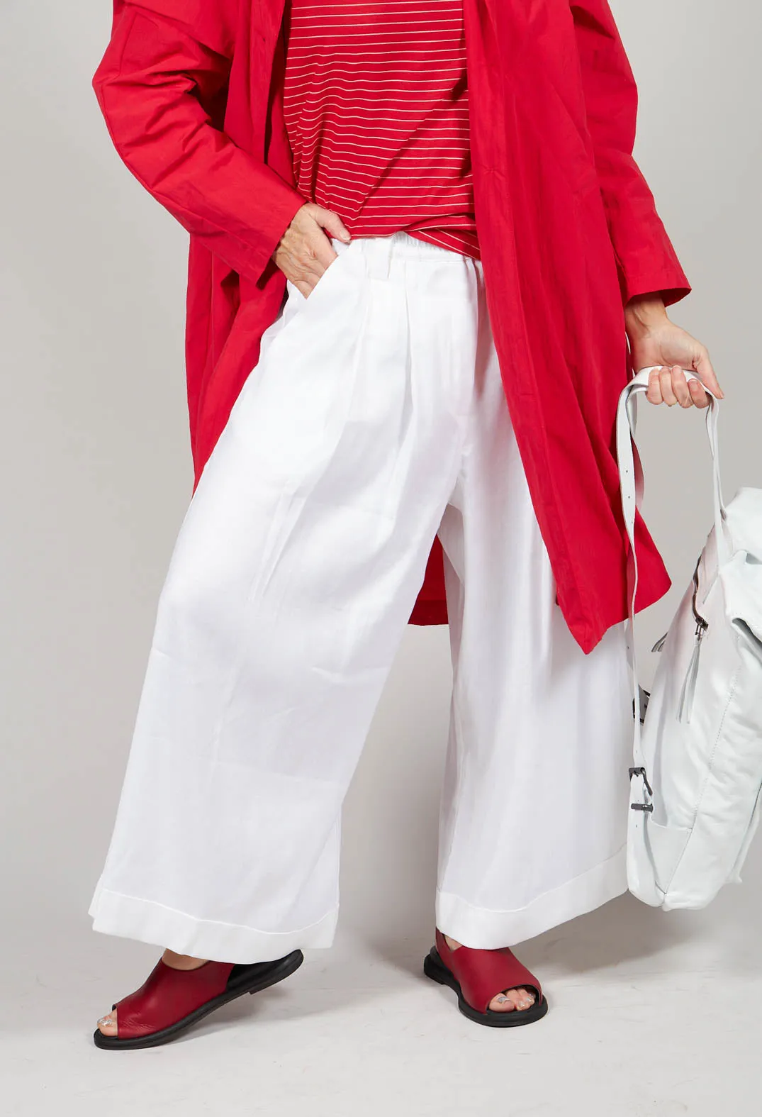 Pleated Wide Leg Trousers in White