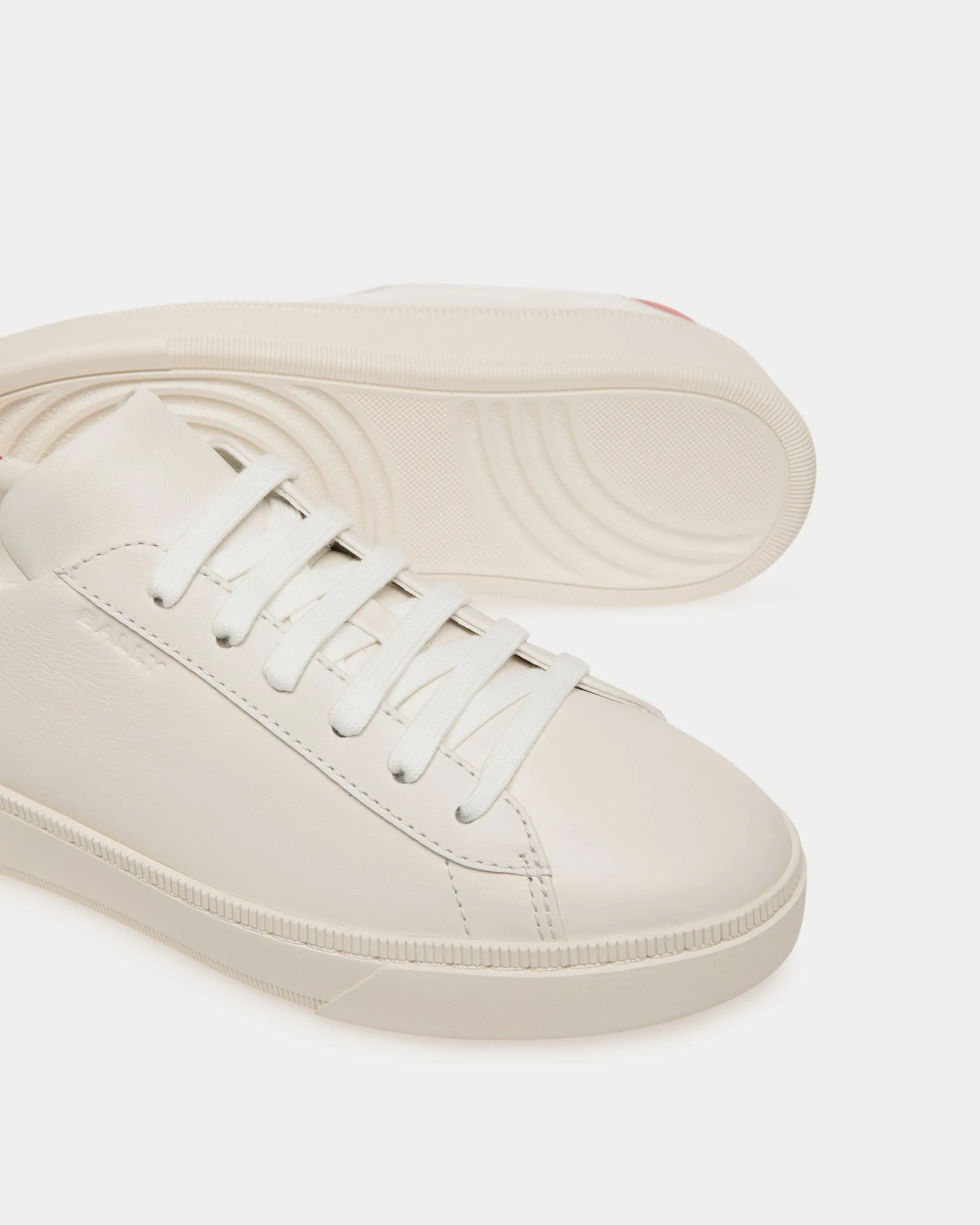 Raise Sneaker In White And Red Leather 