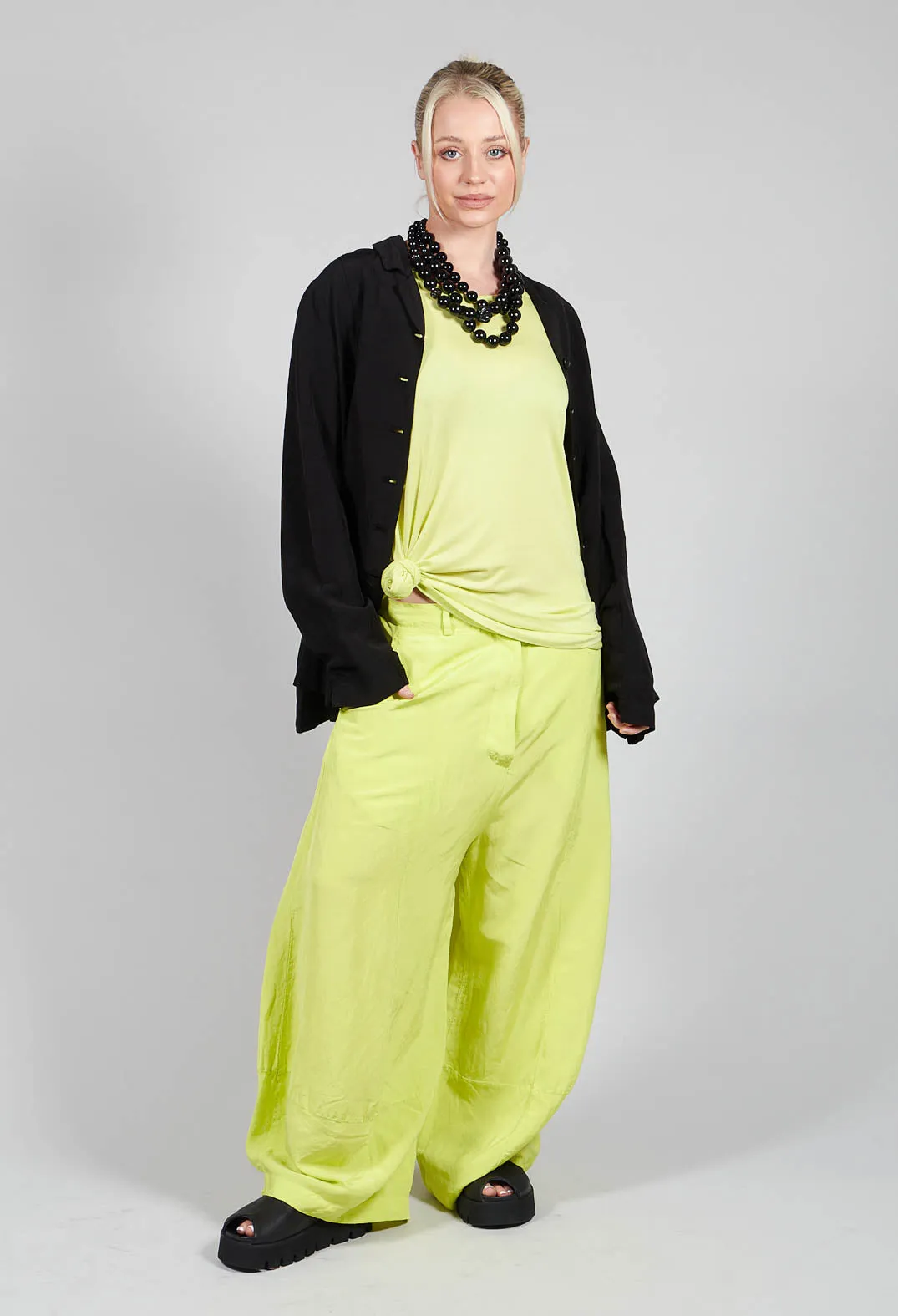 Relaxed Fit Balloon Trousers in Sun