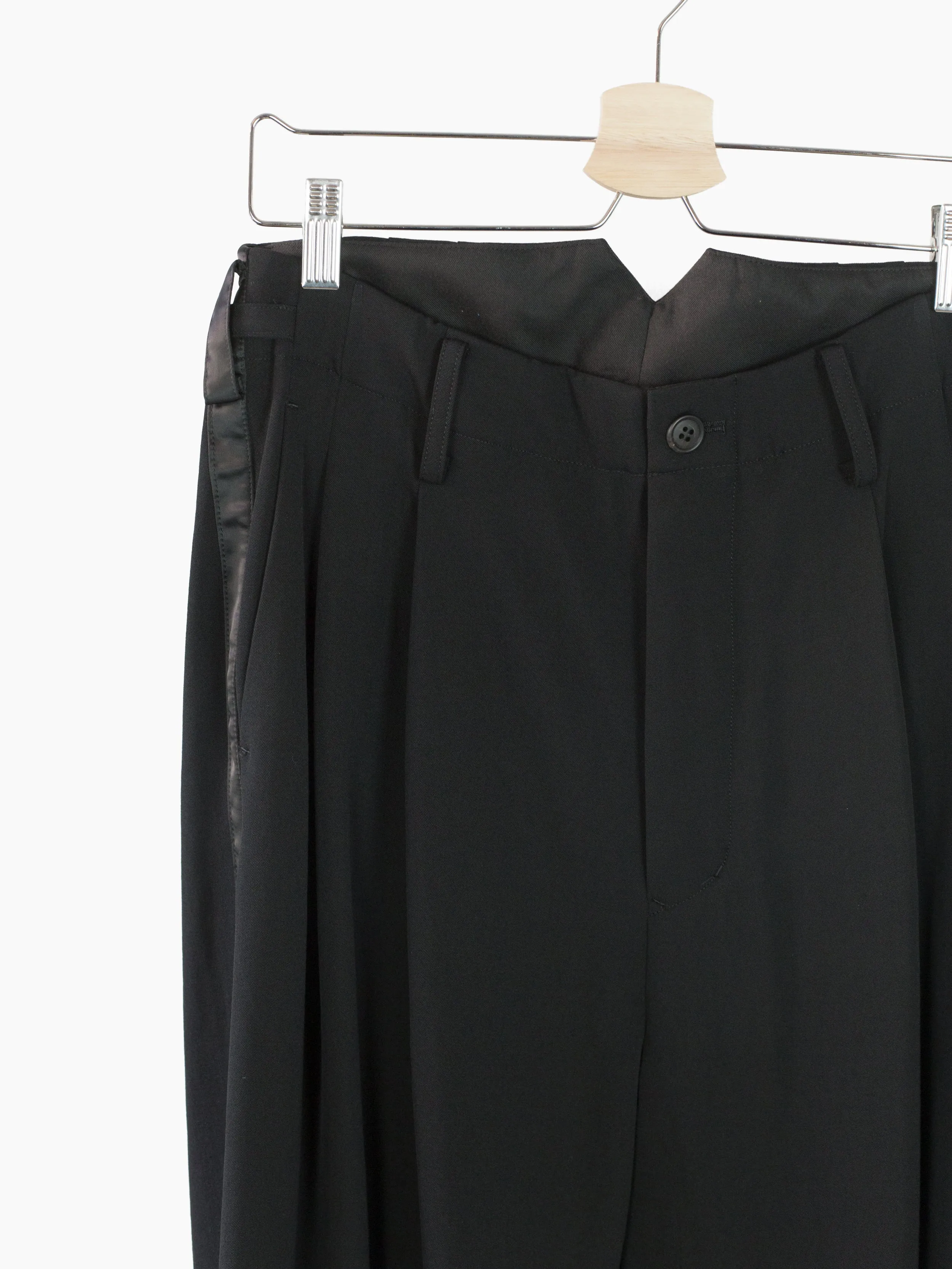 Soshiotsuki AW22 Dokan Pleated Wide Trousers