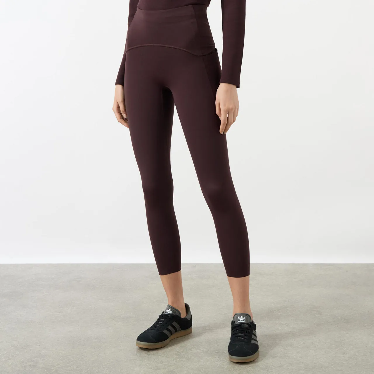 SPANX Booty Boost Side Pocket Leggings - Dark Brown