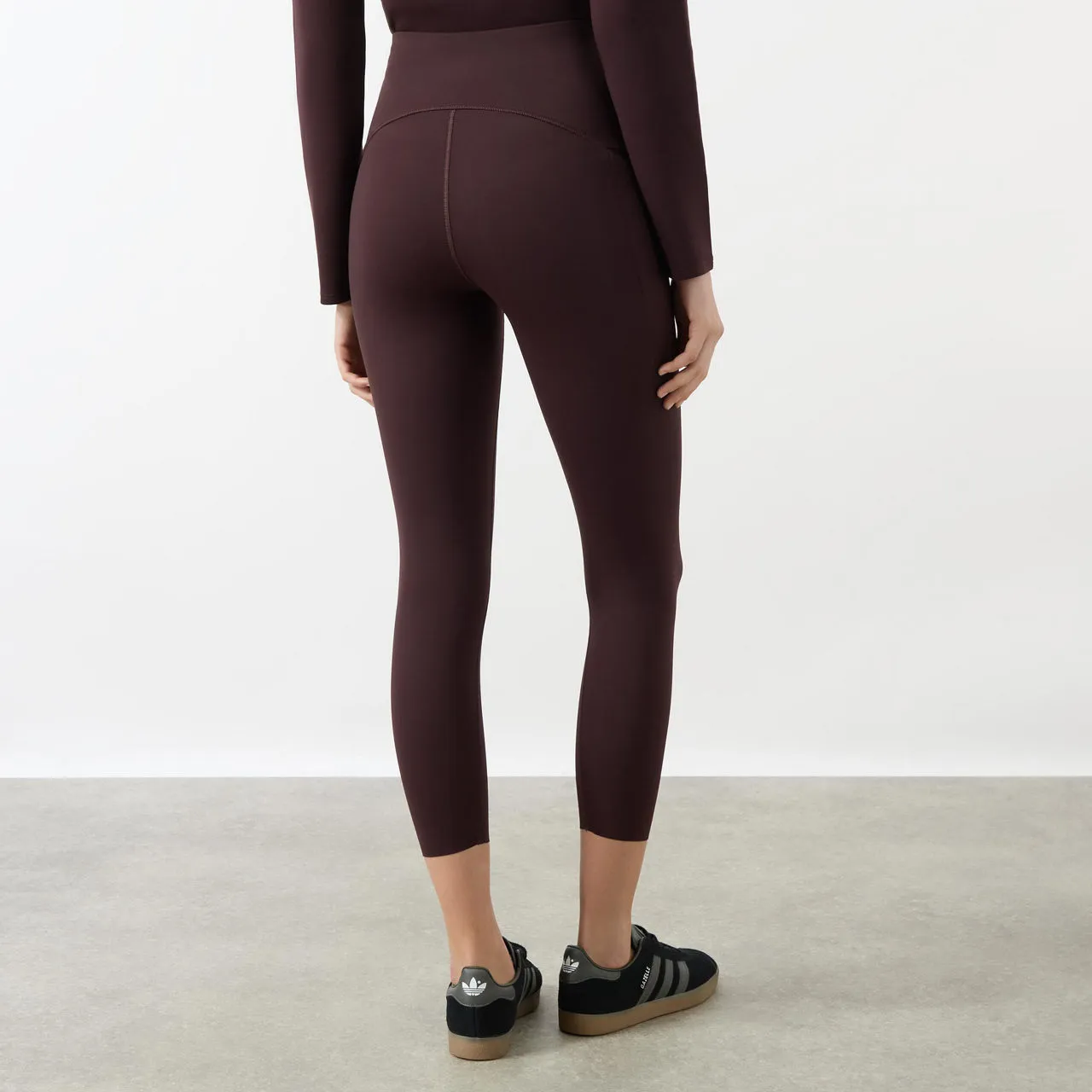 SPANX Booty Boost Side Pocket Leggings - Dark Brown