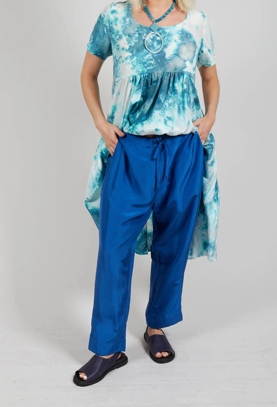 Trousers Still Amparo Blue in Blue