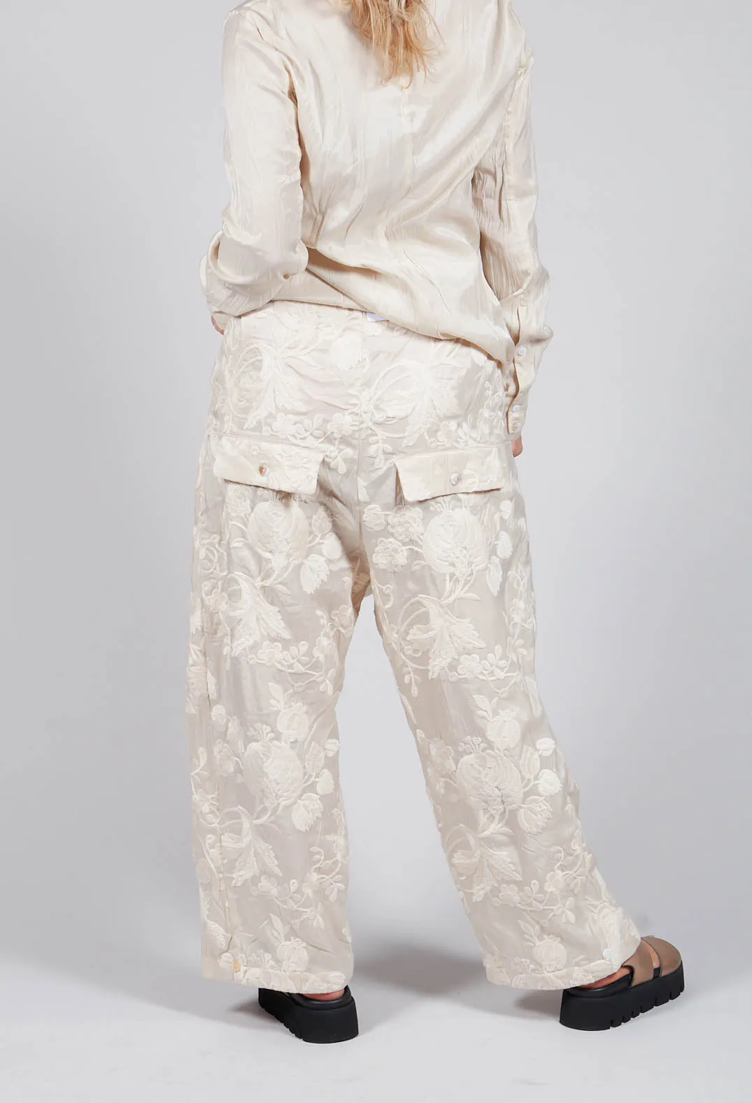 Vielles Fleurs Loose Trousers in Cream